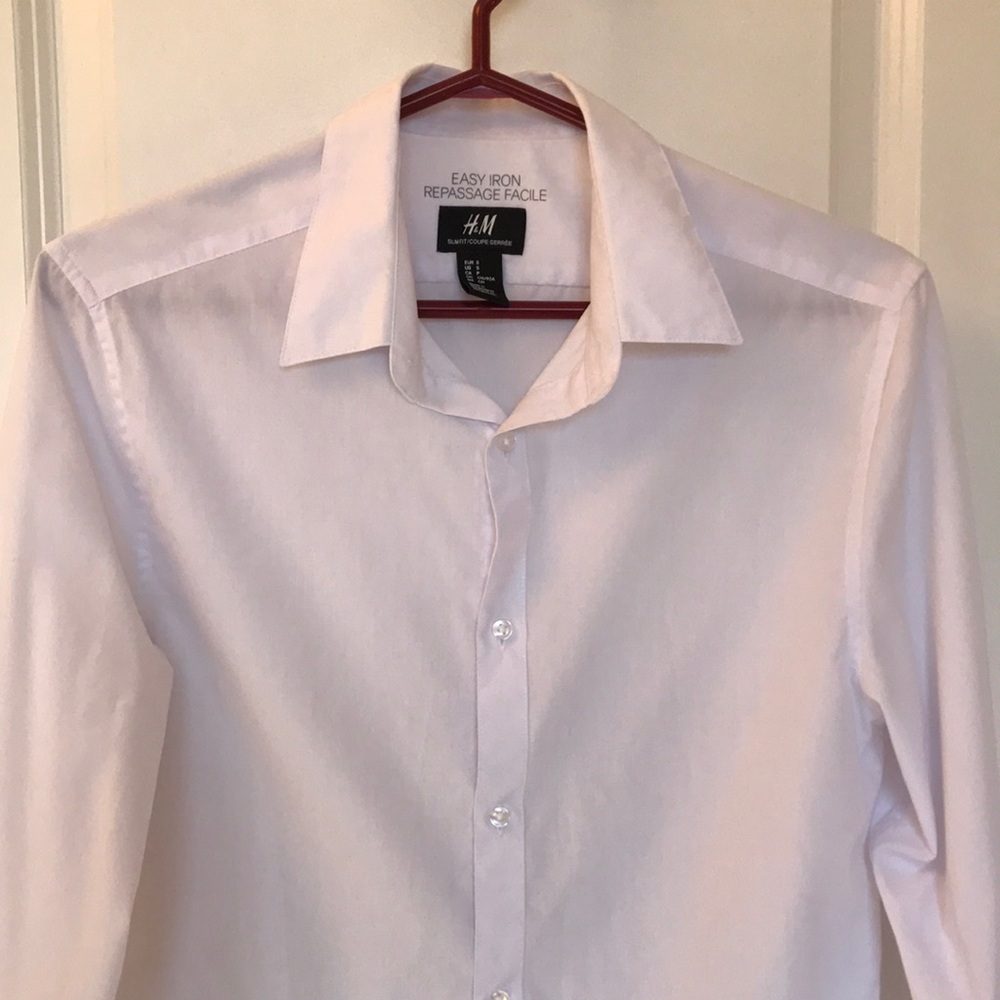 H&M Men's Slim Fit White Easy Iron Button- Down Shirt Size Small